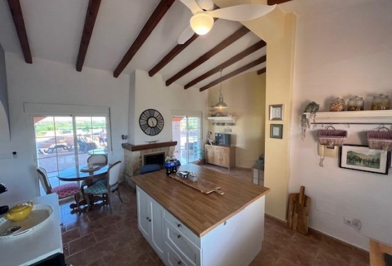 Herverkoop - Finca - Dolores - Comunidad Valenciana