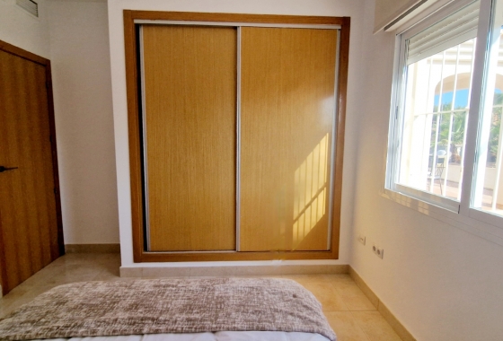 Obra nueva - Chalet - Purias