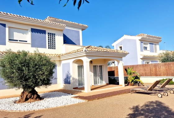 Obra nueva - Chalet - Purias