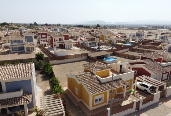 Obra nueva - Chalet - Purias