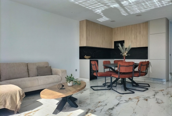 Obra nueva - Chalet - Pilar de la Horadada