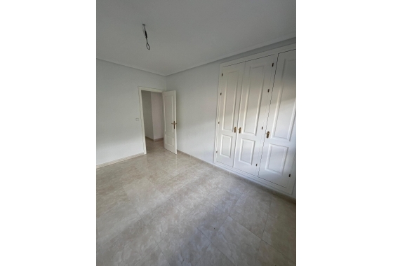 Obra nueva - Apartamento / piso - Orihuela