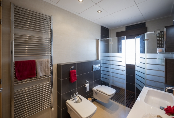 Neue Gebäude - Villa - Avileses - Jerónimo y Avileses