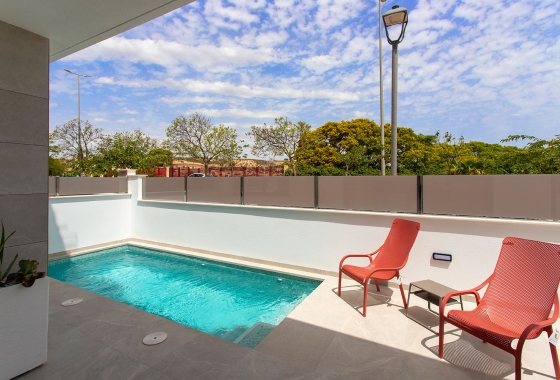 Neue Gebäude - terraced - Sucina