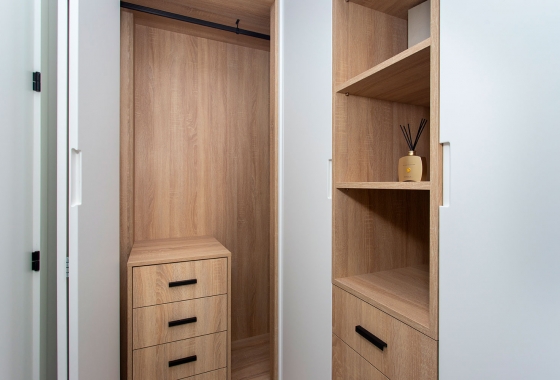 Neue Gebäude - terraced - Sucina