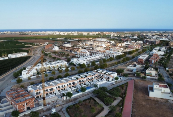 Obra nueva - Bungalow - Pilar de la Horadada