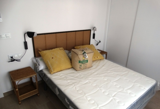 Neue Gebäude - Chalet - Pilar de la Horadada