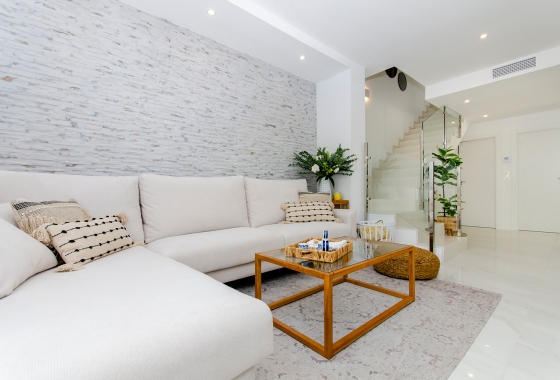 Obra nueva - Chalet - Orihuela