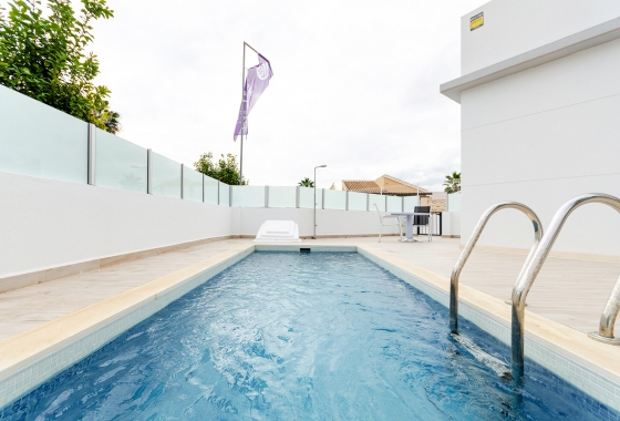 Neue Gebäude - Chalet - Torrevieja