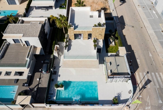 Obra nueva - Villa - Orihuela