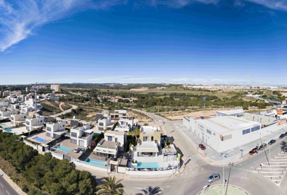 Obra nueva - Villa - Orihuela