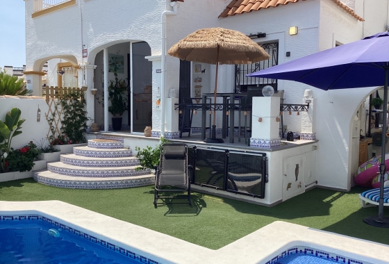 Wiederverkauf - Villa - Orihuela Costa - Costa Blanca