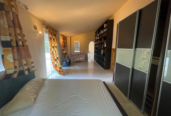 Herverkoop - Finca - Albatera - Inland