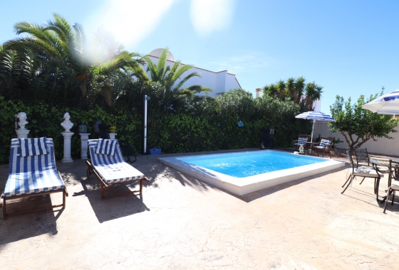 Reventa - Villa - Hondón de las Nieves - Inland