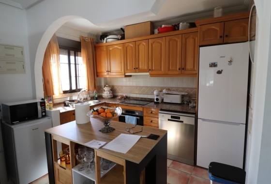 Reventa - Villa - Hondón de las Nieves - Inland