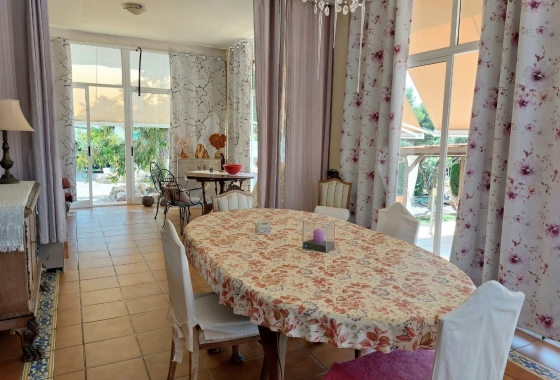 Herverkoop - Finca - Albatera - Inland