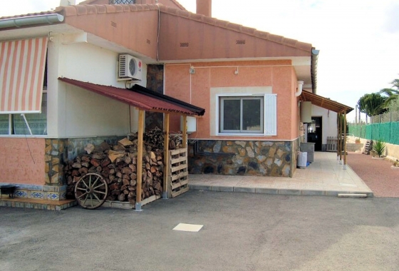 Herverkoop - Finca - Albatera - Inland