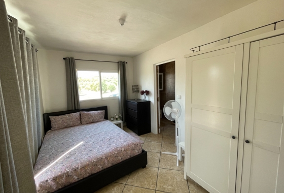 Herverkoop - Villa - Millena - Inland