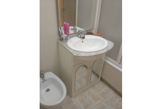 Herverkoop - Herenhuis - Torrevieja - Los Europeos