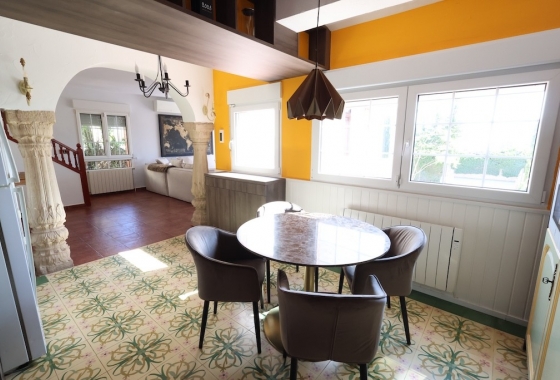 Wiederverkauf - Villa - Orihuela Costa - Costa Blanca