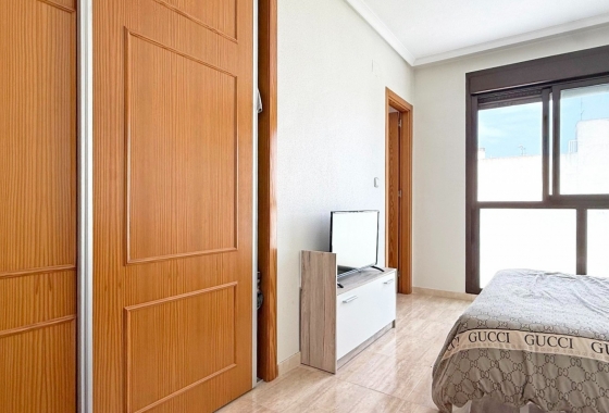 Herverkoop - Appartement / flat - Torrevieja - Costa Blanca