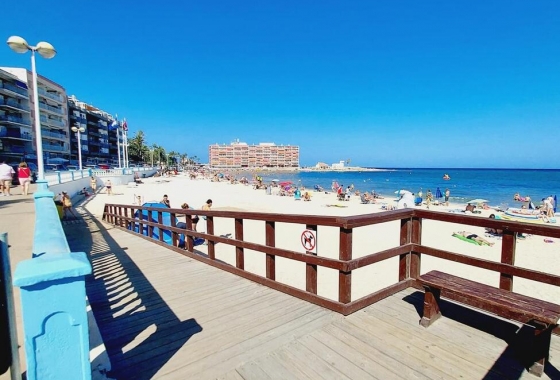 Wiederverkauf - Wohnung - Torrevieja - PLAYA LOS LOCOS