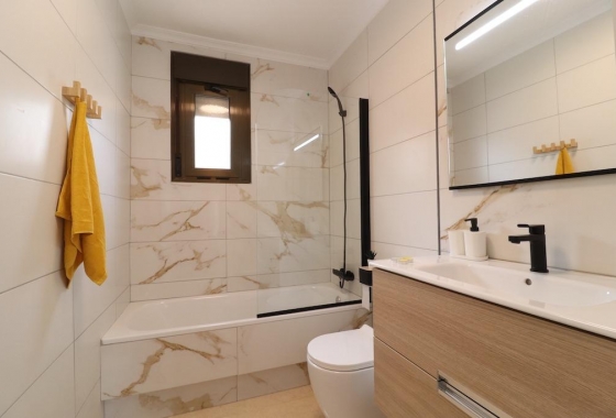 Wiederverkauf - Stadthaus - San Miguel de Salinas - Inland