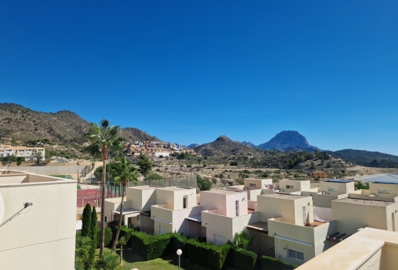 Herverkoop - Herenhuis - Relleu - Inland