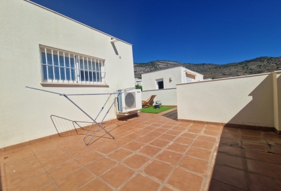 Herverkoop - Herenhuis - Relleu - Inland