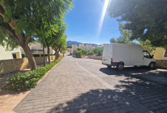 Herverkoop - Herenhuis - Relleu - Inland