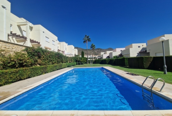 Herverkoop - Herenhuis - Relleu - Inland