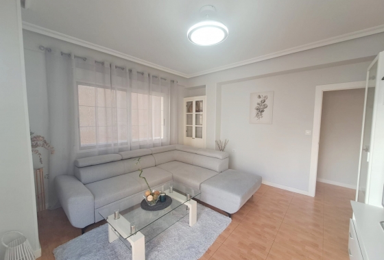 Herverkoop - Appartement / flat - Torrevieja - Costa Blanca