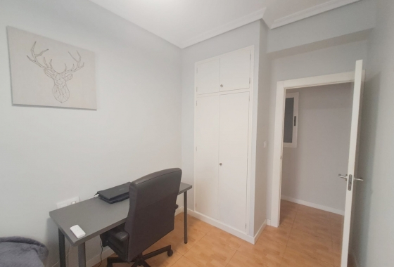 Herverkoop - Appartement / flat - Torrevieja - Costa Blanca