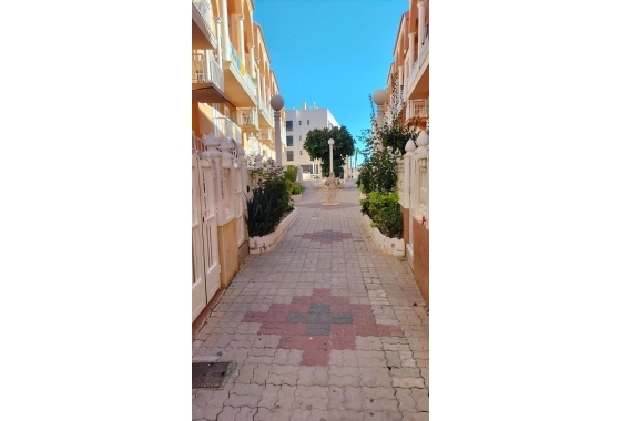 Wiederverkauf - Wohnung - Torrevieja - La Mata