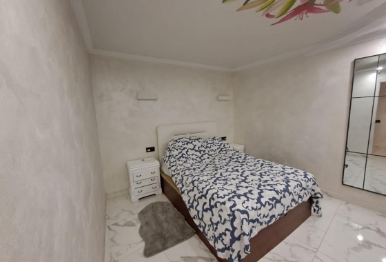 Herverkoop - Appartement / flat - Torrevieja - Costa Blanca