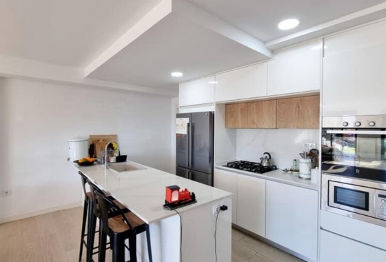 Herverkoop - Herenhuis - Benidorm - Costa Blanca