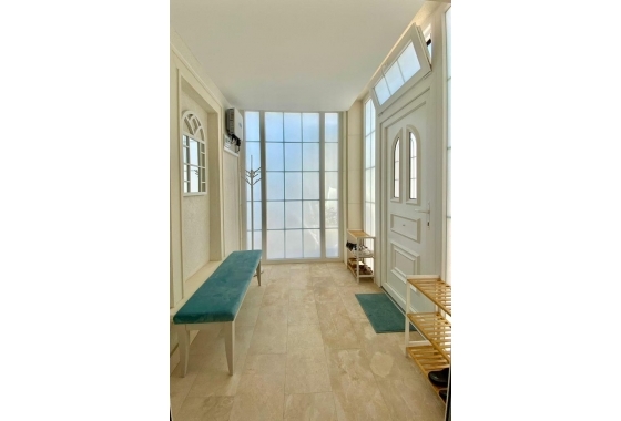 Herverkoop - Herenhuis - Polop - Costa Blanca