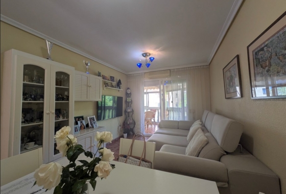 Reventa - Apartamento / piso - Benidorm - Costa Blanca