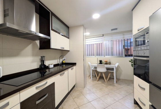 Herverkoop - Appartement / flat - Benidorm - Costa Blanca