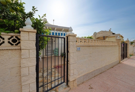 Herverkoop - Villa - Orihuela Costa - La Florida