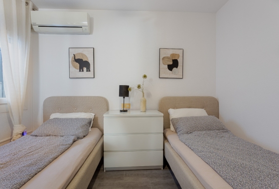 Herverkoop - Villa - Orihuela Costa - Costa Blanca