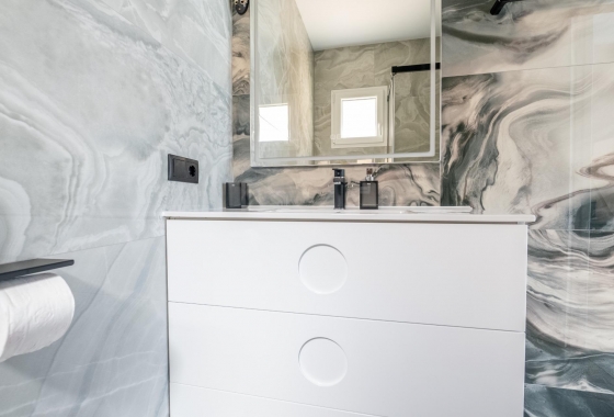 Wiederverkauf - Stadthaus - Torrevieja - Punta Prima