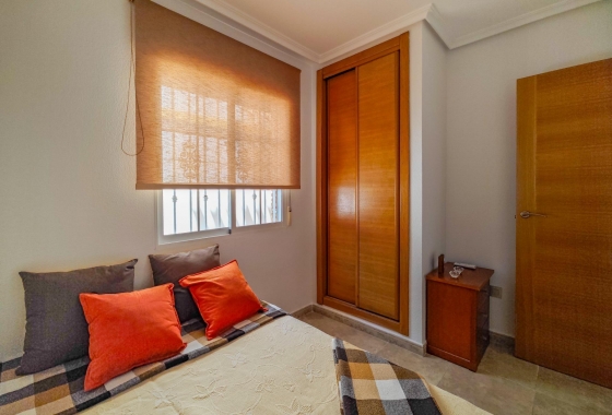 Herverkoop - Villa - Torrevieja - La Mata