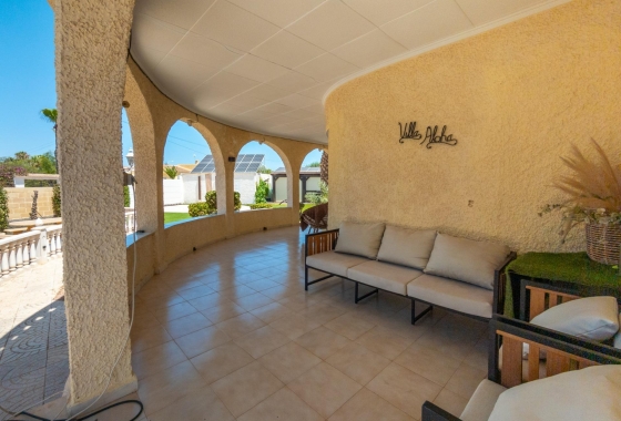 Resale - Villa - Torrevieja - El Chaparral