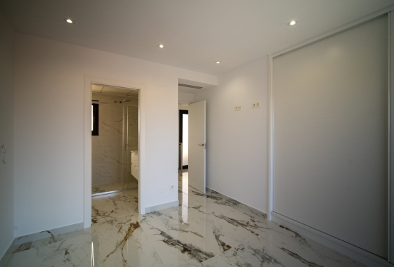 Neue Gebäude - detached - Coloma