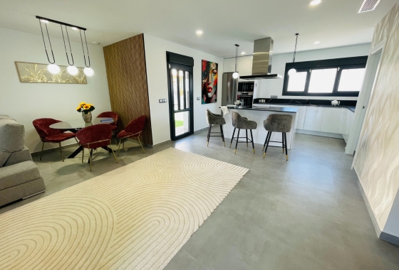 Obra nueva - Chalet - Torrevieja