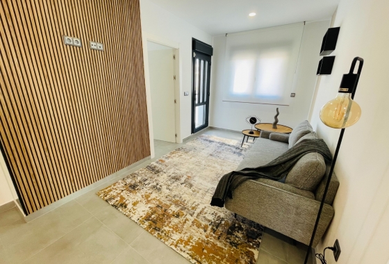 Obra nueva - Chalet - Torrevieja