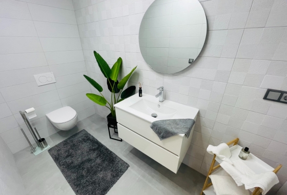 Obra nueva - Chalet - Torrevieja