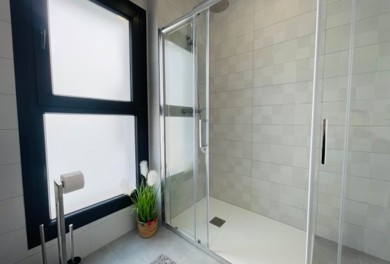 Obra nueva - Chalet - Torrevieja