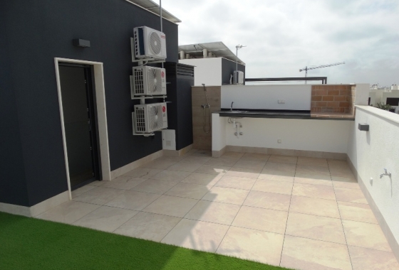 Neue Gebäude - Chalet - Pilar de la Horadada